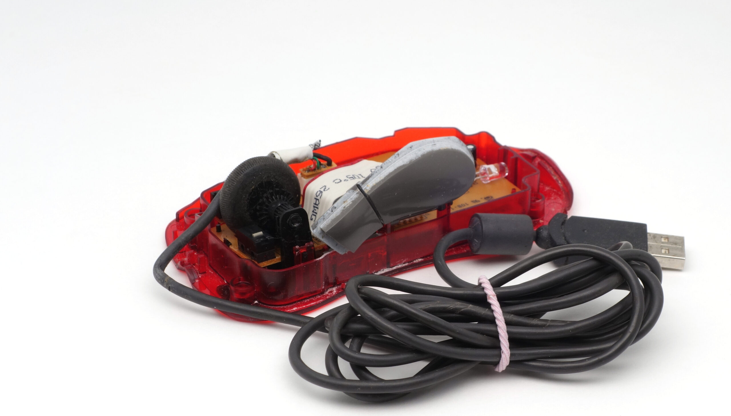 1999 – Microsoft IntelliMouse Explorer mouse – Mouses
